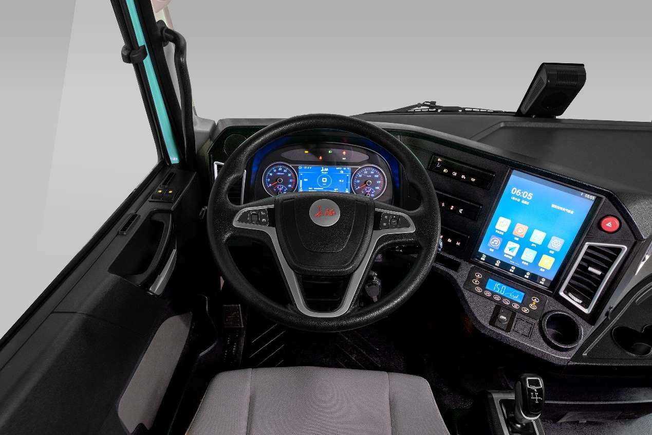 数字化赋能 长征汽车新能源重卡探索绿色物流降本增效新模式 数字化赋能 长征汽车新能源重卡探索绿色物流降本增效新模式