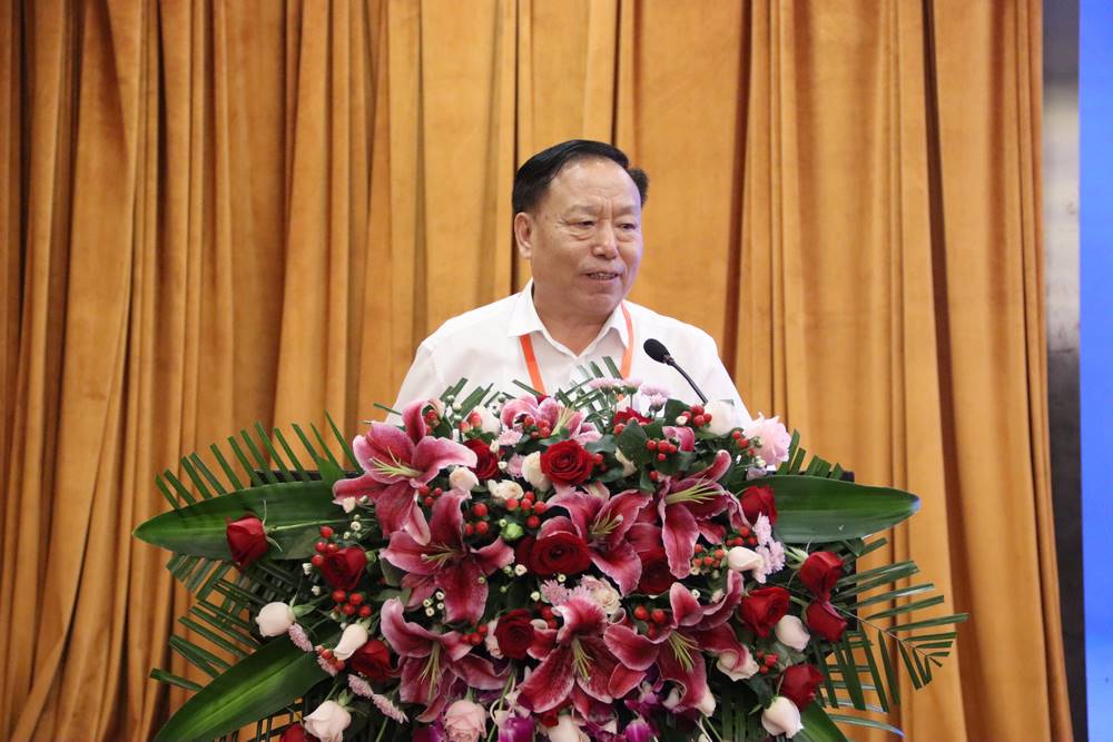 优米官网首页下载物流园区专业委员会主任贺登才 优米官网首页下载物流园区专业委员会主任贺登才