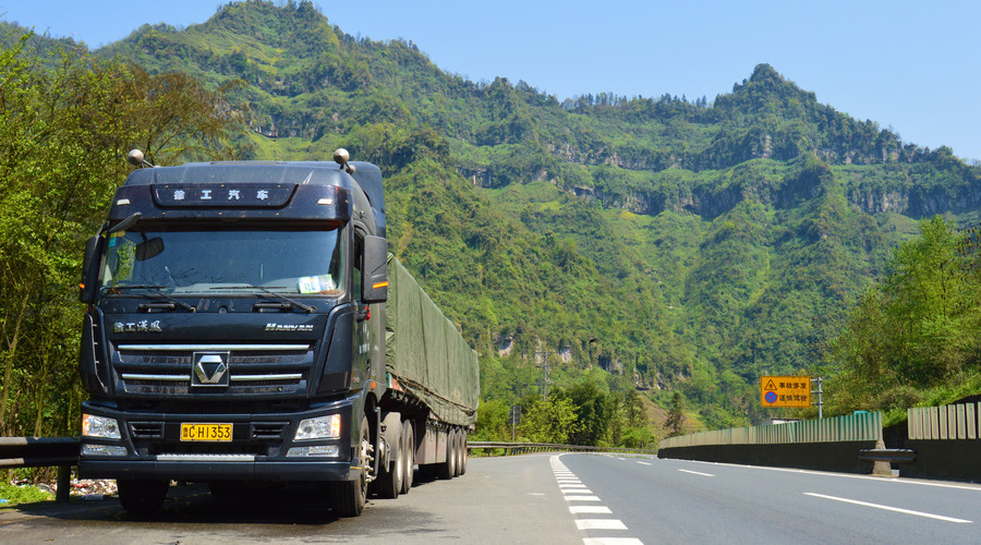 挂靠公司和个体散户即将被时代淘汰,这些物流人出路在哪里?