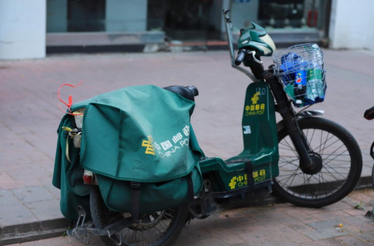 国家邮政局:1-8月全国快递业务量累计完成383.1亿件_物流_电商报