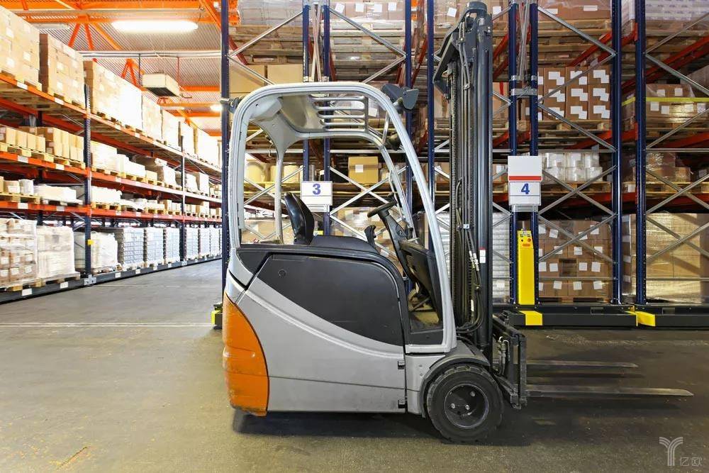 可视化装卸叉车